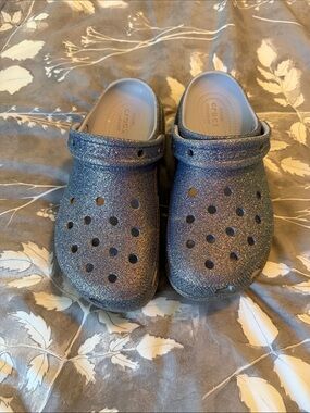 CROCS Women’s Glitter Platform Clog - Blue/Purple Sparkle